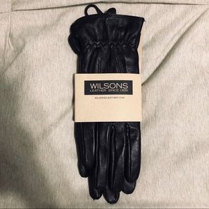 BRAND NEW Wilson’s Leather Gloves